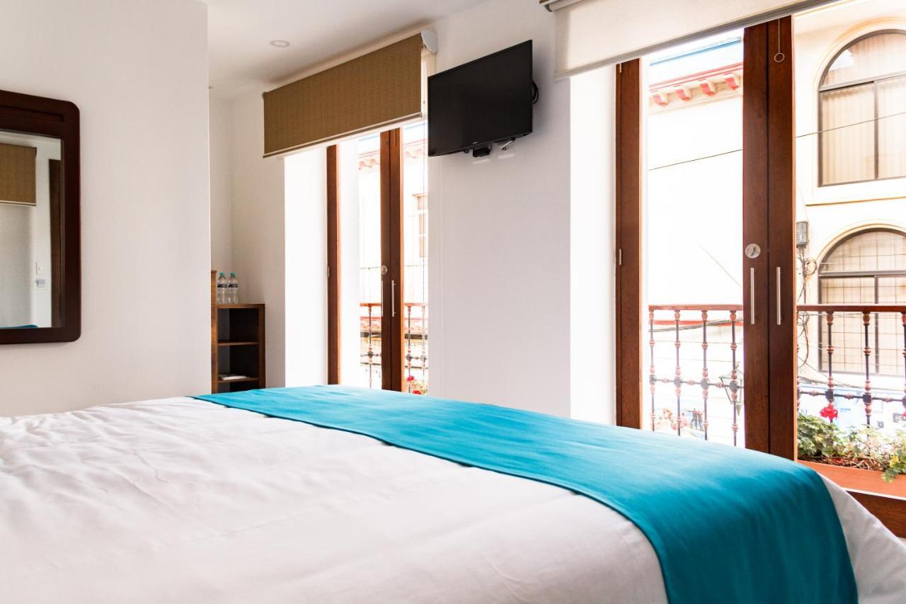 Reec Latacunga By Oro Verde Hotels Exteriör bild